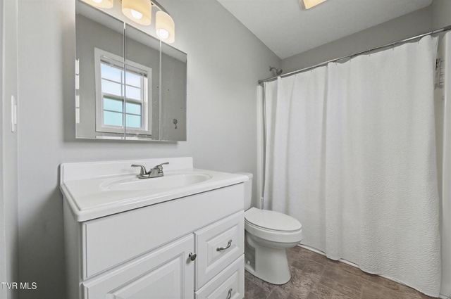 1630 Whitehouse Road, Greeneville, TN 37745