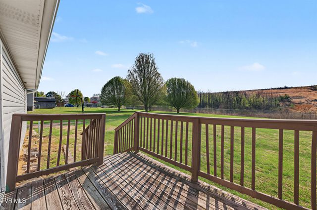 1630 Whitehouse Road, Greeneville, TN 37745