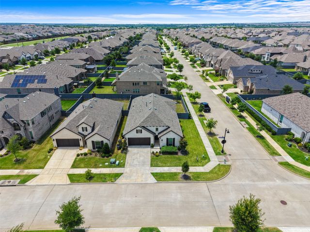 6012 Mapleshade Way, Little Elm, TX 76227
