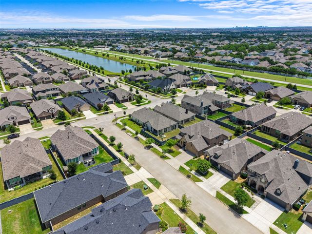 6012 Mapleshade Way, Little Elm, TX 76227