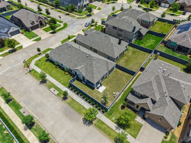 6012 Mapleshade Way, Little Elm, TX 76227
