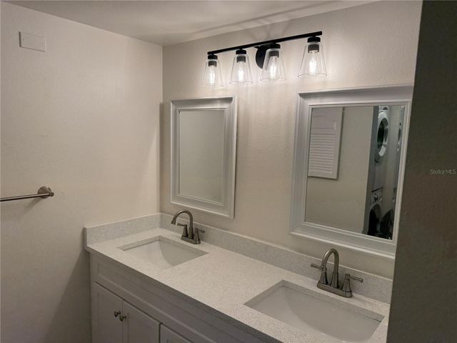 5691 ASHTON LAKE DRIVE 14, Sarasota, FL 34231