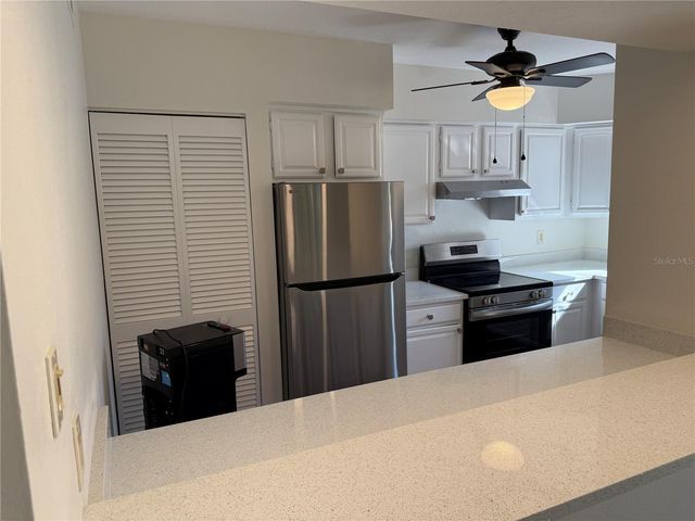 5691 ASHTON LAKE DRIVE 14, Sarasota, FL 34231