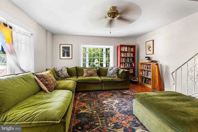 6551 LAWNTON ST, Philadelphia, PA 19128