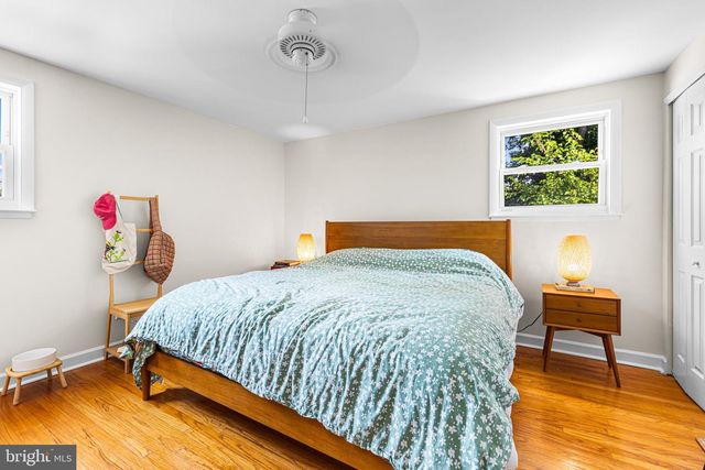6551 LAWNTON ST, Philadelphia, PA 19128