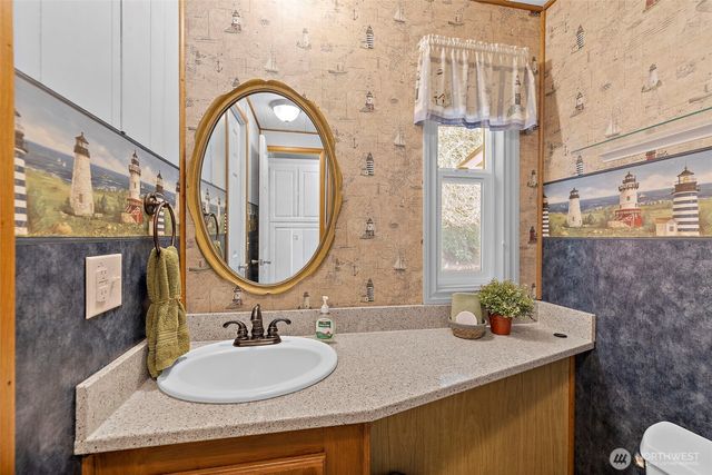 33507 43rd Avenue SW, Federal Way, WA 98023