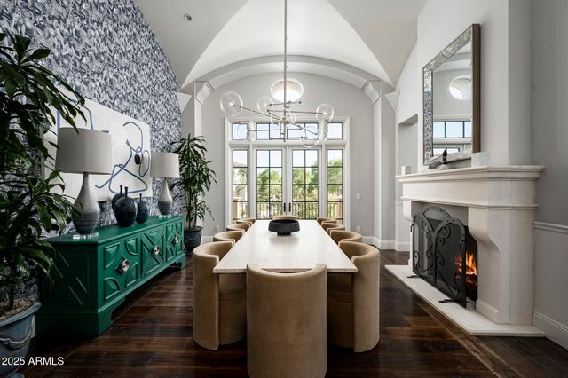 9848 E PARKSIDE Lane, Scottsdale, AZ 85255