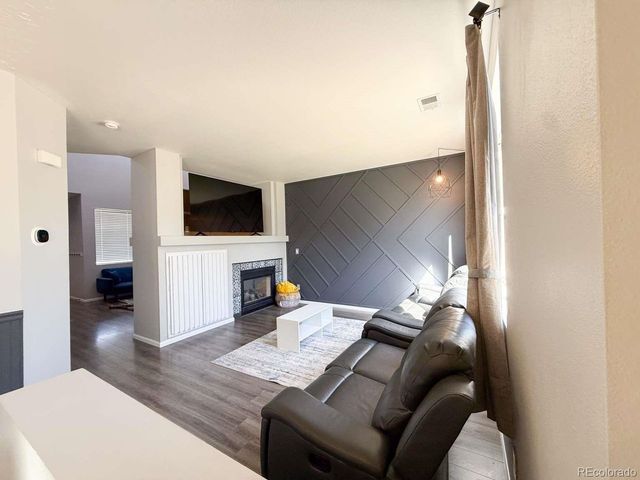 22264 E Belleview Pl, Aurora, CO 80015