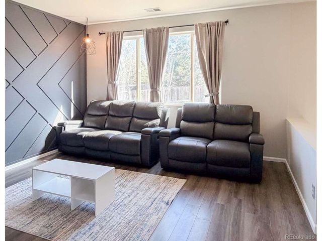 22264 E Belleview Pl, Aurora, CO 80015