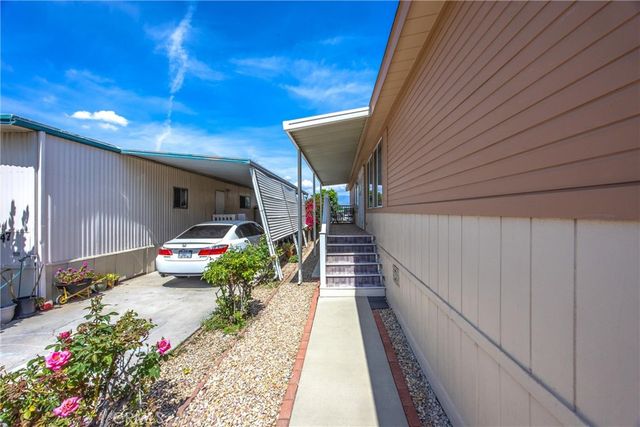 24414 University Ave 49, Loma Linda, CA 92354