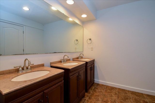 71 Antietam Hill RD, Daleville, VA 24083