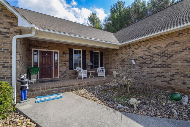 71 Antietam Hill RD, Daleville, VA 24083