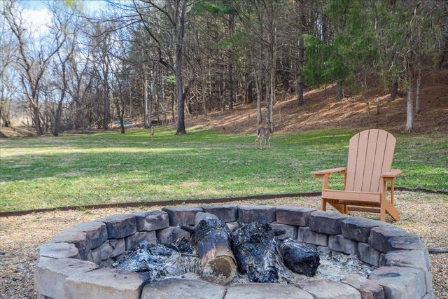 71 Antietam Hill RD, Daleville, VA 24083