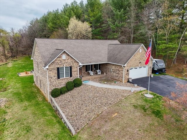 71 Antietam Hill RD, Daleville, VA 24083