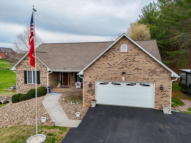 71 Antietam Hill RD, Daleville, VA 24083