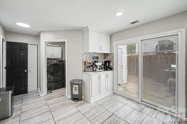 5909 Cougar Lane, Charlotte, NC 28269