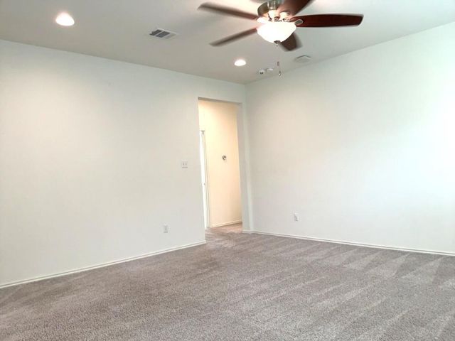 2305 Twisted Willow LN, Leander, TX 78641
