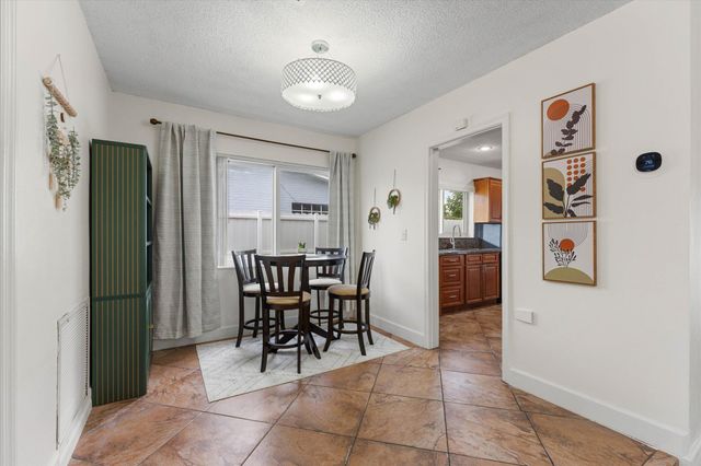 6515 SW 8th Place, North Lauderdale, FL 33068