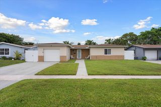 6515 SW 8th Place, North Lauderdale, FL 33068