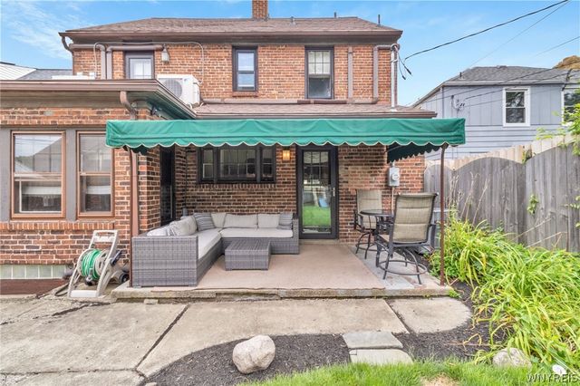 28 Bissell Drive, Amherst, NY 14226