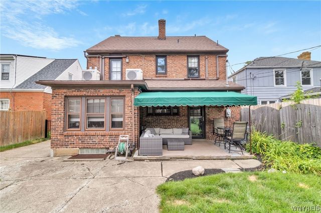 28 Bissell Drive, Amherst, NY 14226