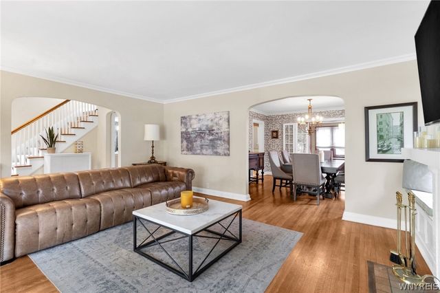 28 Bissell Drive, Amherst, NY 14226