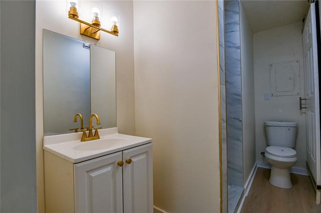 53 Darwin Drive, Jonesboro, GA 30238