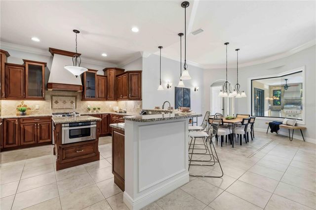 15403 LEVEN LINKS PLACE, Lakewood Ranch, FL 34202