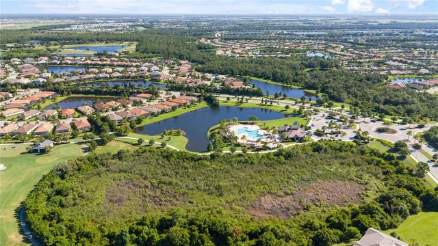 15403 LEVEN LINKS PLACE, Lakewood Ranch, FL 34202