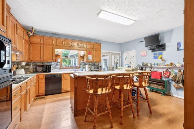 37 Simonton Road, Lawrenceville, GA 30046