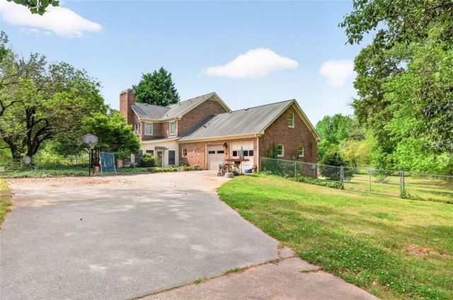 37 Simonton Road, Lawrenceville, GA 30046