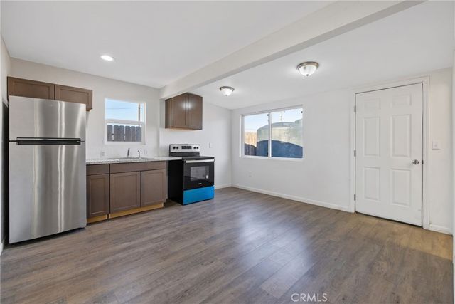 9893 Vista Avenue, Hanford, CA 93230