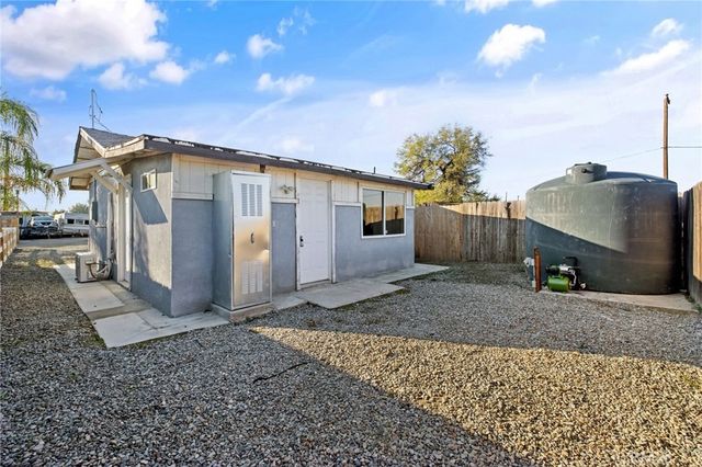9893 Vista Avenue, Hanford, CA 93230