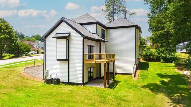 535 Michael Circle, Monroe, GA 30655