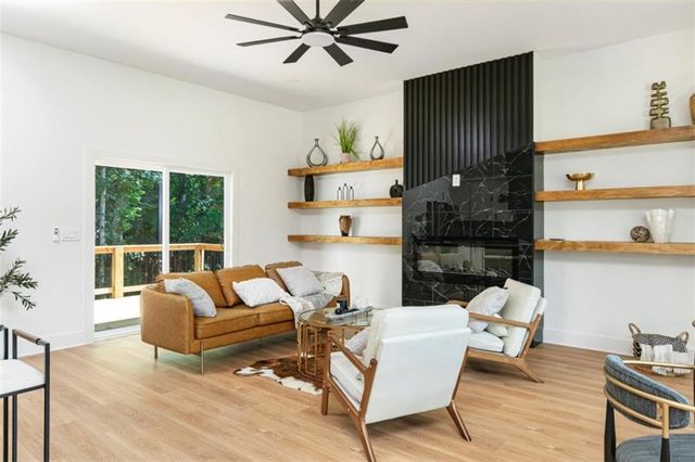535 Michael Circle, Monroe, GA 30655