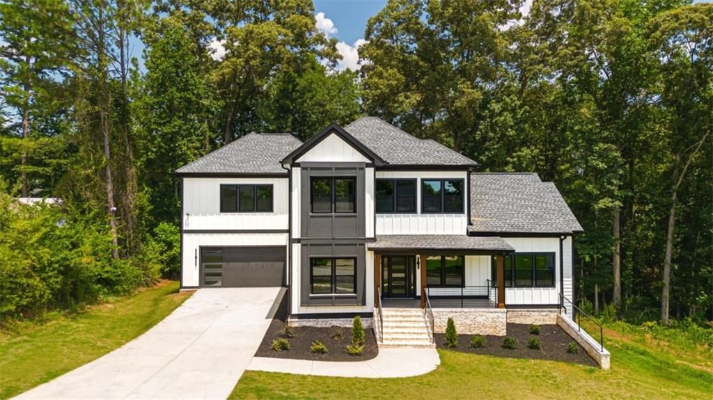 535 Michael Circle, Monroe, GA 30655