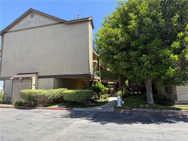 4201 W 5th St. 332, Santa Ana, CA 92703