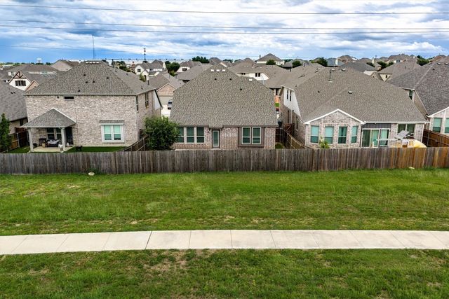 14613 Martin Creek Cove, Fort Worth, TX 76262
