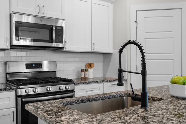 14613 Martin Creek Cove, Fort Worth, TX 76262