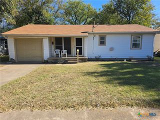 1004 S 2nd Street, Killeen, TX 76541