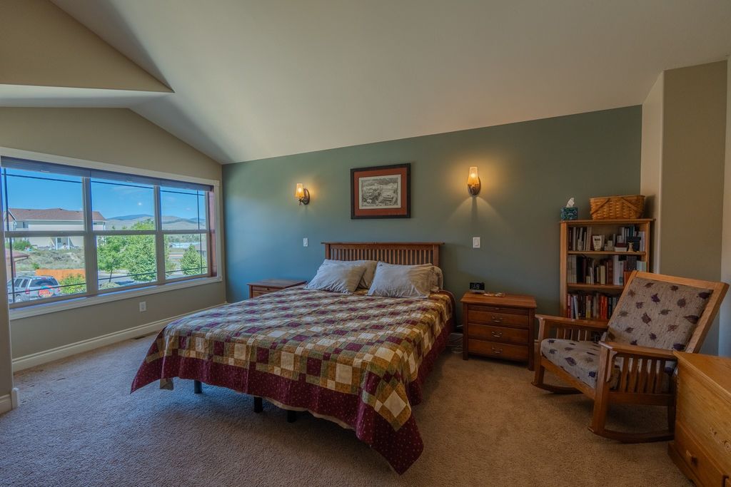 Image 20 of property listing at 2587 Overlook Boulevard, Helena, MT 59601