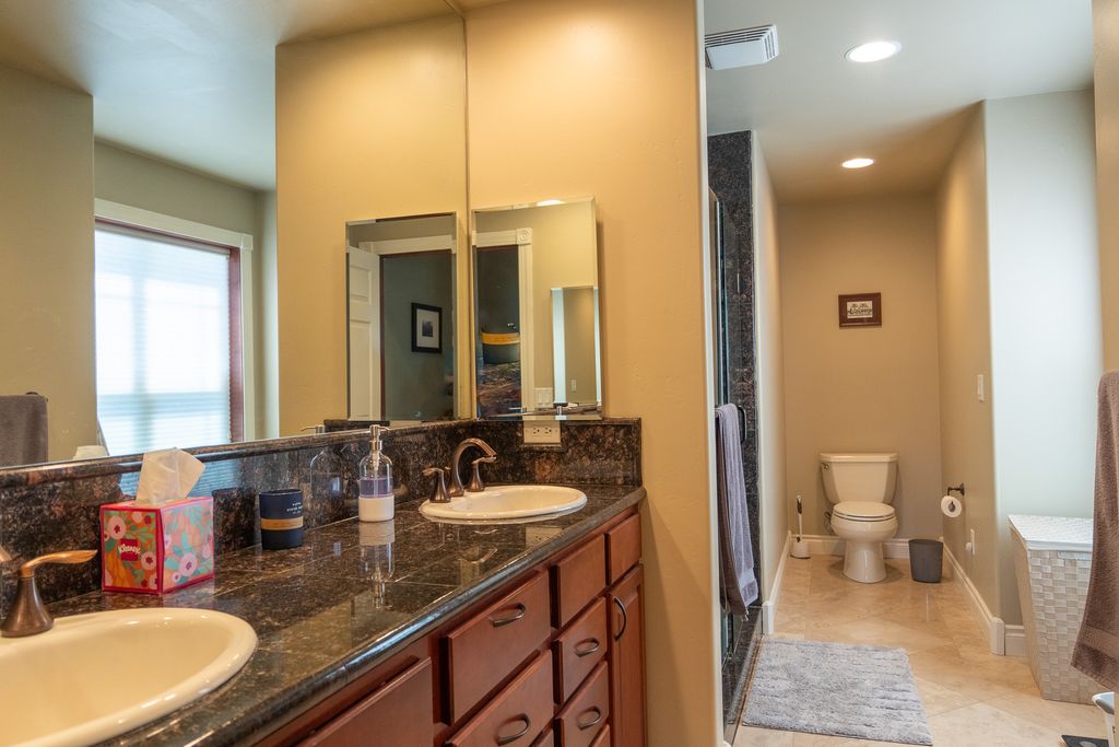 Image 25 of property listing at 2587 Overlook Boulevard, Helena, MT 59601