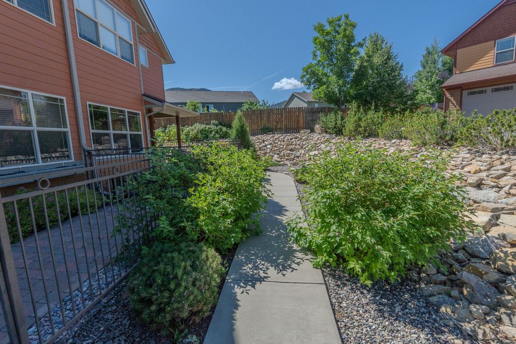 Image 34 of property listing at 2587 Overlook Boulevard, Helena, MT 59601