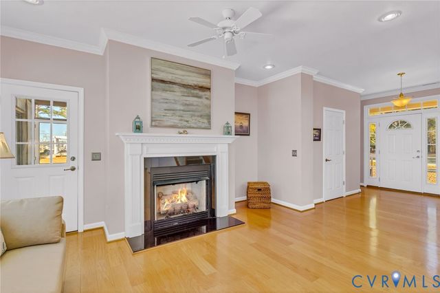 167 Headley Ln, Warsaw, VA 22572