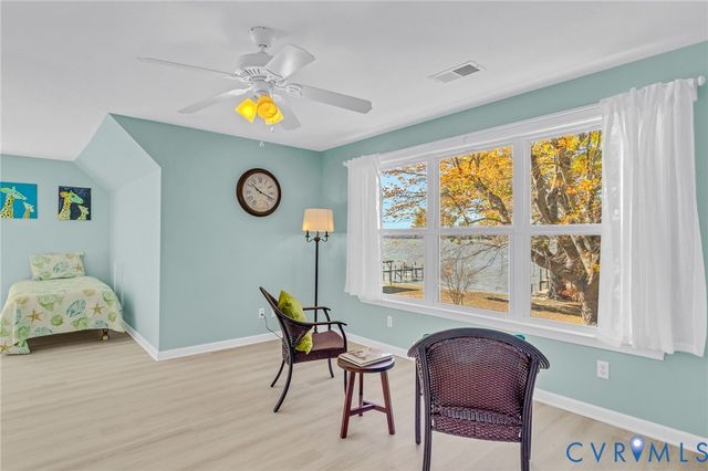 167 Headley Ln, Warsaw, VA 22572