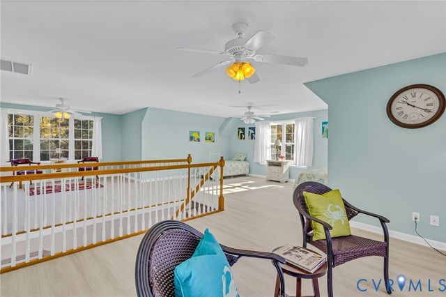 167 Headley Ln, Warsaw, VA 22572