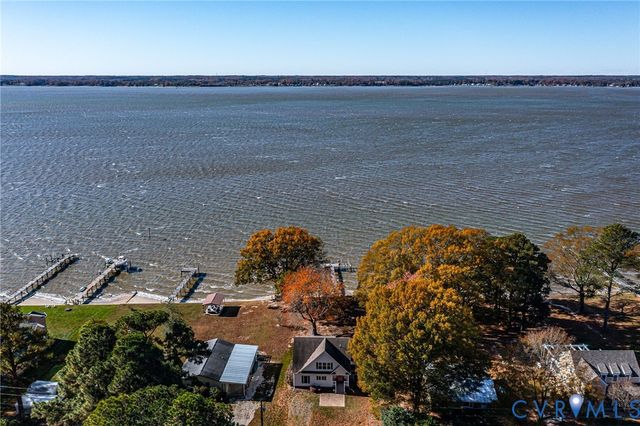 167 Headley Ln, Warsaw, VA 22572