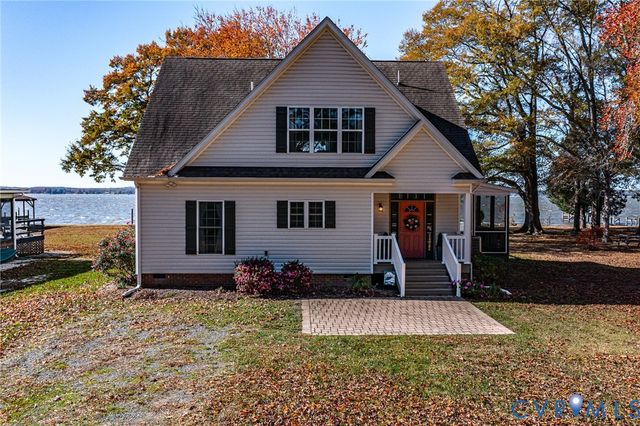 167 Headley Ln, Warsaw, VA 22572