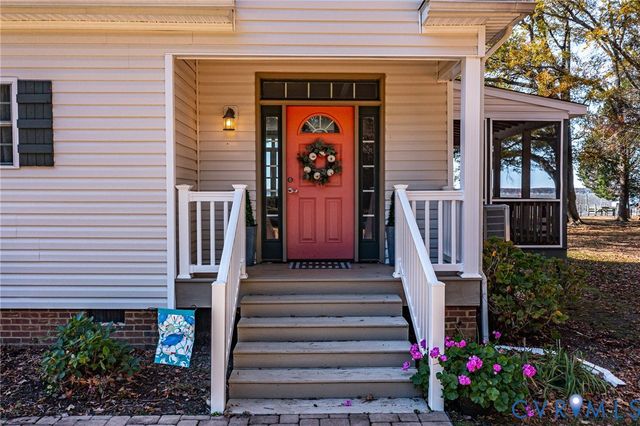 167 Headley Ln, Warsaw, VA 22572