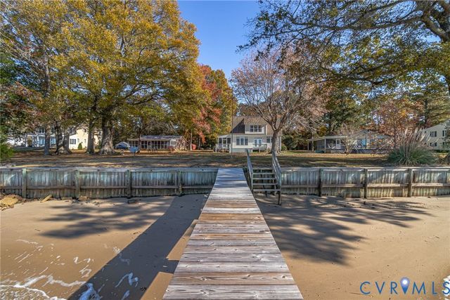 167 Headley Ln, Warsaw, VA 22572